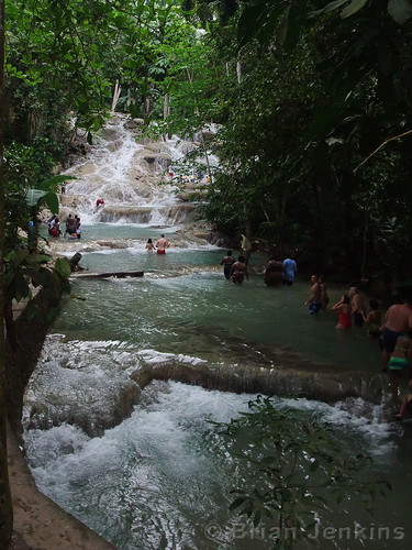 waterfall jamaica dunnsriverfalls