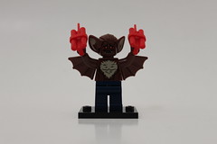 LEGO DC Universe Super Heroes Batman: Man-Bat Attack (76011) - Man-Bat
