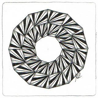 Circular Ving (pattern by Amy Broady)