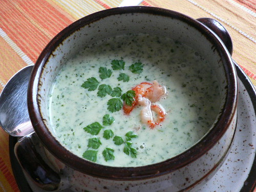 Chervil soup with crayfish tails