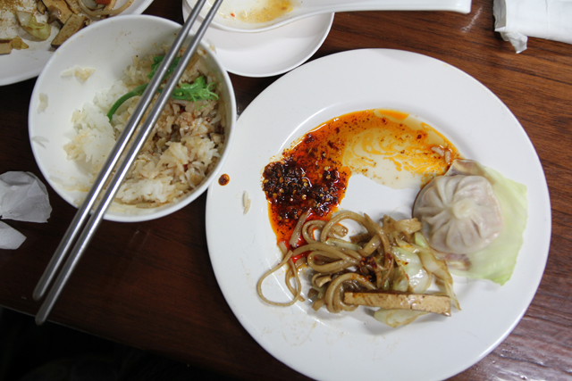 Eating at Yong He Dou Jiang