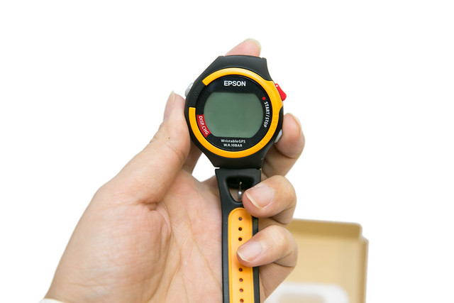 EPSON 鐵人腕式 GPS 運動手錶 SS-701 (1) 開箱看看 @3C 達人廖阿輝