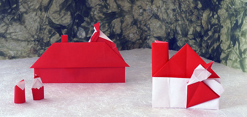 Origami Santa has come to my house (Enomoto Nobuyoshi) - Origami Santa on his Rounds (Iris Walker) - Origami Egyszerü Mikulás (Dombi Sándor) -Origami 'A Table Santa' (Masoa Kameyama)