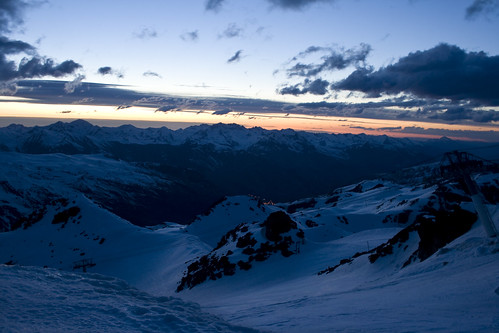 winter sunset mountain snow france alps nighttime backcountry offpiste montdelachambre lesmenuries