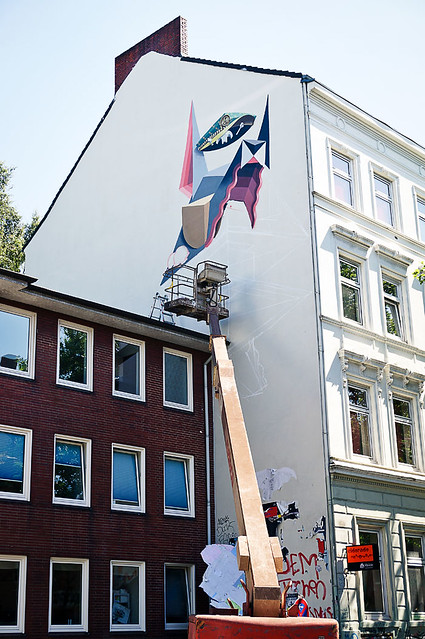 Low Bros Graphic Street Art Hamburg