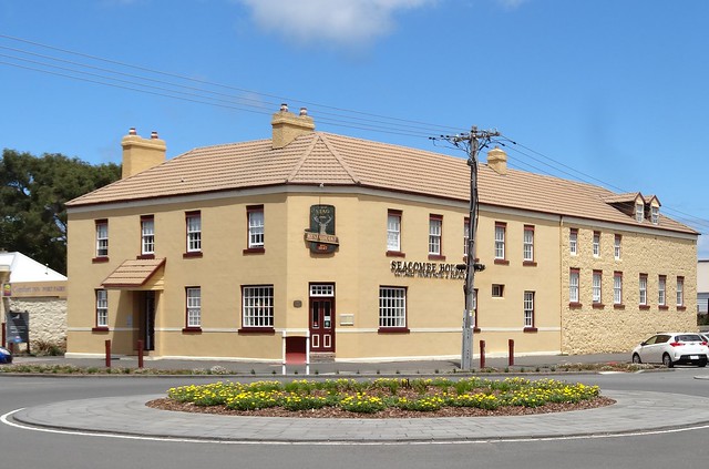 Port Fairy. The old Stag Inn hotel built in 1847. Now known as Seacombe House private hotel.