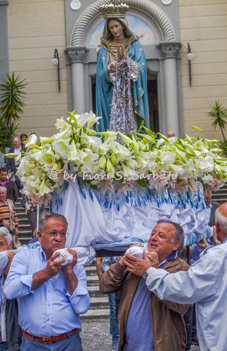italy campania pietramelara processione immacolata statua barca monte maggiore casertano