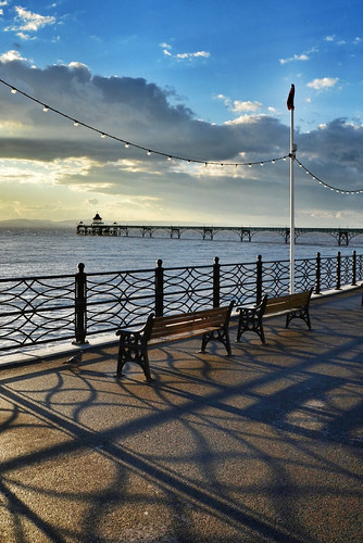 uk shadow england heritage history bench pier nikon day cloudy somerset historic seafront listed clevedon listedbuilding gradei gradeilistedbuilding grade1listedbuildings d7000 britishlistedbuildings