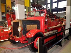 1938 Leyland FT3 fire truck