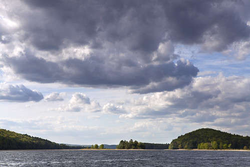 lake clouds landscape spring wind quabbinreservoir