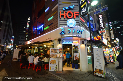 Restaurants_in_MyeongDong