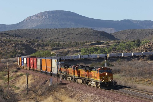 railroad arizona usa valentine bnsf intermodal paulnash stacktrain croziercanyon wcrozier