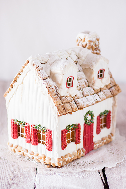 Sweet Sleepy Cottage Gingerbread House