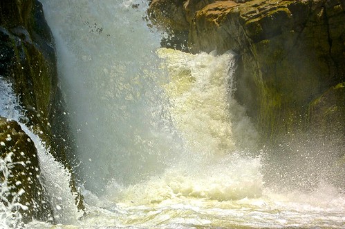 india waterfalls salem karnataka tamilnadu hogenakkalfalls hogenakkal flicks dharmapuri