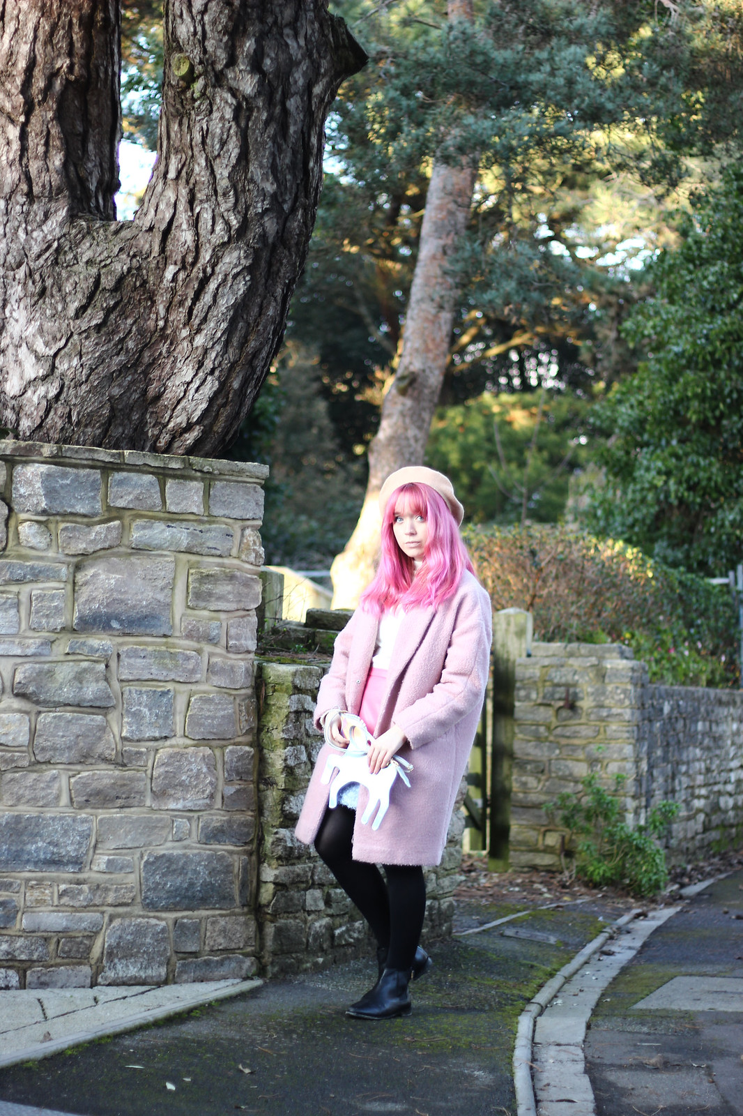 1-pink-hair-unicorn, pastel hair, blogger-outfit