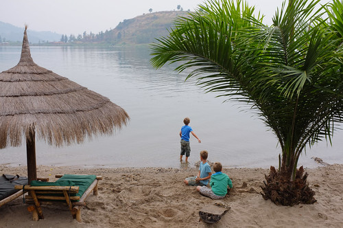 lake strand meer rwanda zomer western afrika fujifilm province paradis malahide kust kivu x100 gisenyi ouest 2013 rubavu inklaar:see=all