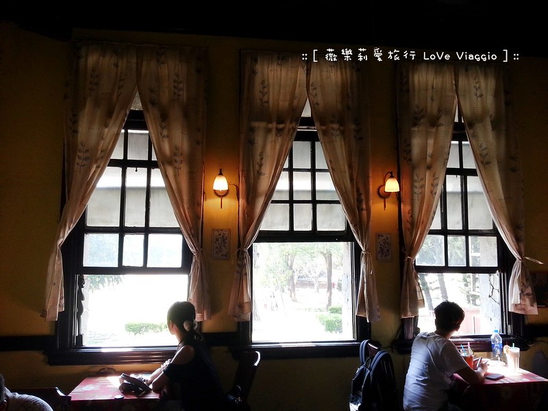 【台南 Tainan】狹窄入口內的懷舊老洋房風格 窄門咖啡 @薇樂莉 Love Viaggio | 旅行.生活.攝影