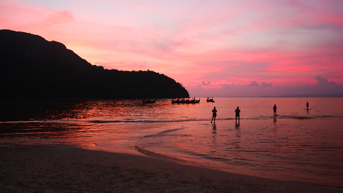 sunset beach thailand asia southeastasia asie plage kohphiphi krabi thailande andaman andamansea phiphidon kohphiphidon