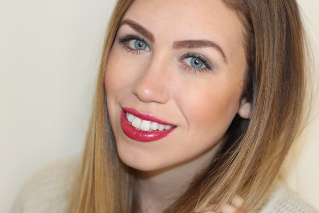 Living After Midnite: Makeup Monday: Glossy Red Lips
