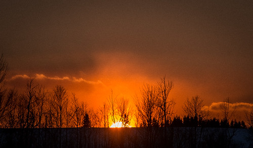 winter sunset orange sun horizon arc