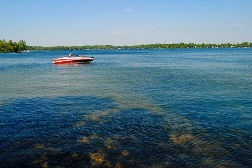 blue lake sunshine wisconsin boat midwest unitedstates wi suring ocontocounty kellylake suringwi suringwisconsin ocontocountywi
