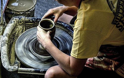 art iowa pottery desmoines iowastatefair hss nikkor18300mm sliderssunday