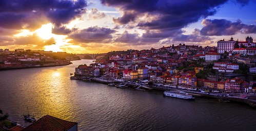 sunset clouds river porto douro oporto