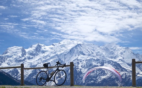 Mont Blanc and a parapenter
