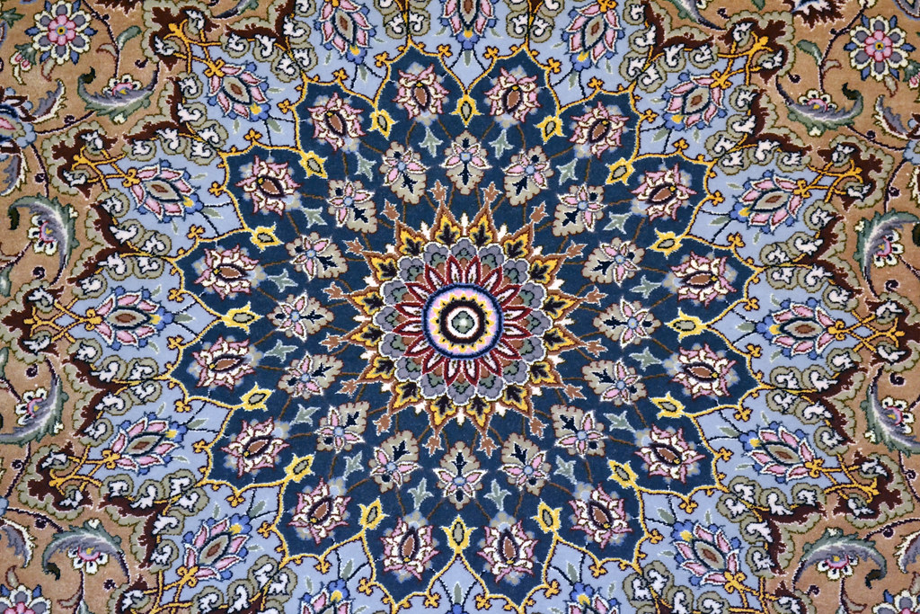 Isfahan Silk 10x13 Master Piece Persian Area Rug - نقش اصفهان کف ابريشم