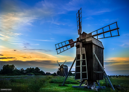 sunset summer windmill beautiful clouds sweden öland lerkaka