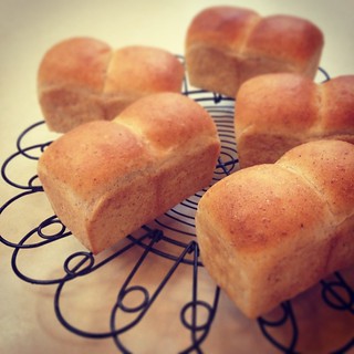 「全粒粉のミニ食パン」本日のランチ♪ #わかば工房 #wakabakobo #手作りパン #おうちパン