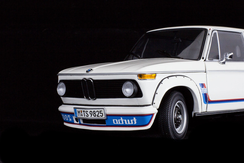 1:18 Kyosho BMW 2002 Turbo | DiecastXchange Forum