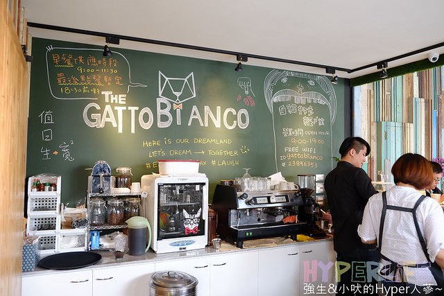 「台中南屯」輕食新選擇之推薦早午餐 &#8211; 白貓散步Gatto Bianco @強生與小吠的Hyper人蔘~