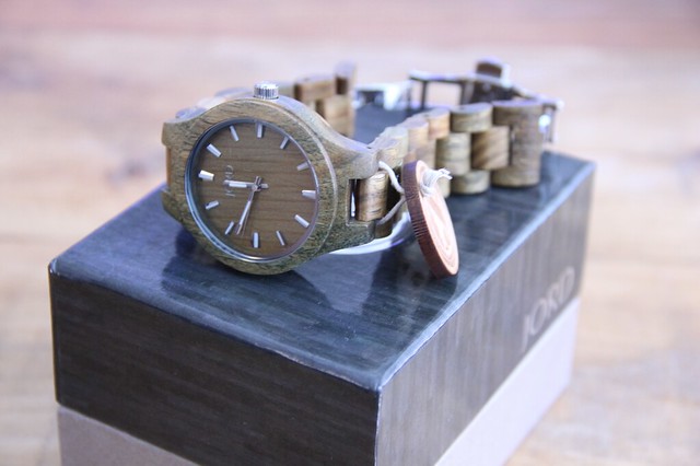 Relojes de madera Jord