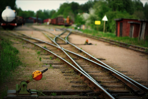 railroad sweden bokeh tracks railway 100mm junction roslagen järnväg railroadswitch faringe ulj bangård srjmf upsalalennajernväg