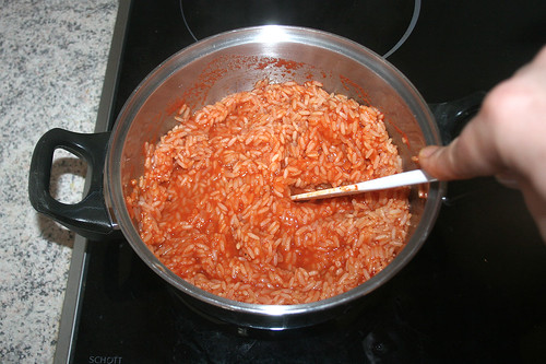 26 - Reis auflockern / Loosen rice