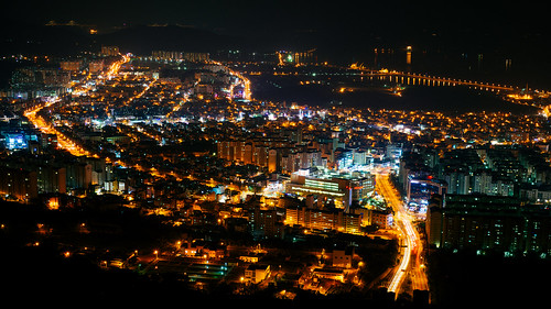 november light urban night zeiss landscape 50mm korea planar changwon 창원 진해 안민고개