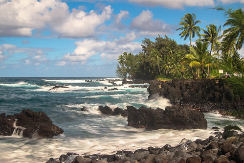 ocean canon hawaii lava waves pacific maui palm hana hanahighway tropical peninsula roadtohana t3i keanae froth 24105mm waialohe