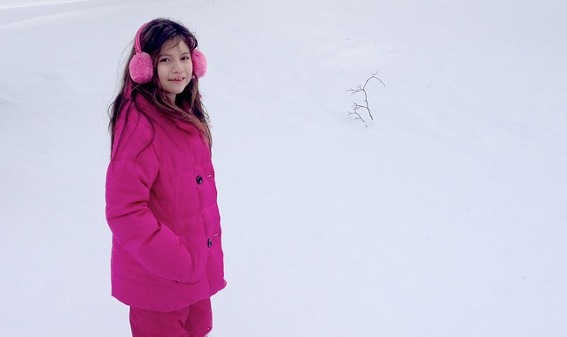 Maya in the snow #FamiliaLubriderm