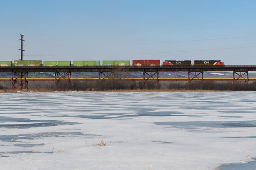railroad winter cold ice wisconsin train oliver unitedstates superior duluth sd60 stlouisriver c408w oliverbridge cn2192 cn5477