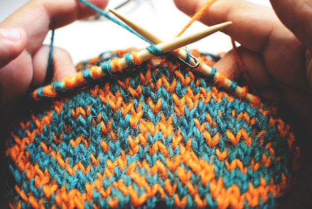 two-handed knitting