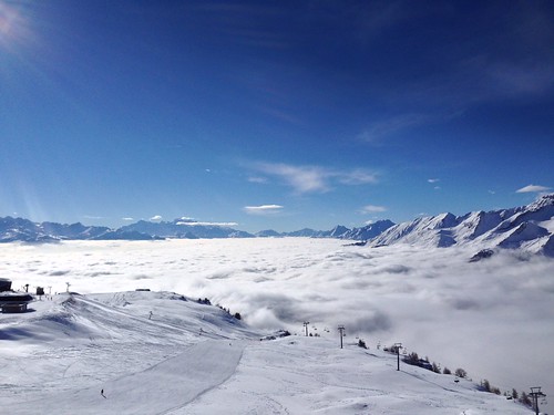 winter sun snow ski mountains nature fog landscape schweiz switzerland suisse wallis cransmontana valais swissalps seafog bellalui