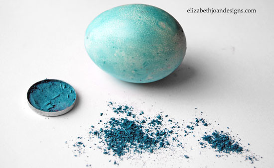 Eyeshadow Easter Egg 3