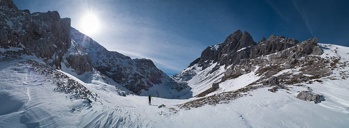 winter panorama snow mountains austria skitour stodertal loigistal
