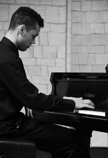 DAVID JOHNSON HUIDOBRO, PIANO - CONCIERTOS PREMIOS EXTRAORDINARIOS 2012 ENSEÑANZAS PROFESIONALES DE MÚSICA - LEÓN 10 DE MAYO´13