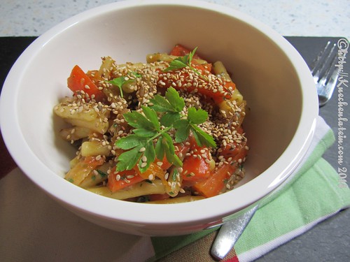 Orientalische Möhrenpasta mit Aprikosen und Sesam (2)
