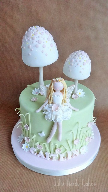 Fairy Cake for Caitlin