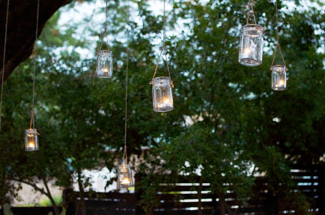 DIY Hanging Jar Lights for the garden www.apairandasparediy.com