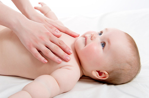 Baby Massage Tips and Benefits