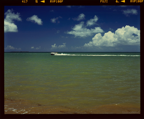 color 120 film water colors analog america boat warm fuji pentax drum scanner belize central vivid slide dia scan velvia tropical roll fujifilm medium format 100 analogue 6x7 e6 67 centralamerica 100f 11000 turquose drumscan pmt америка kaater أمريكا بليز الوسطى ベリーズ photomultipliertube центральная scanview scanmate белиз 中央アメリカ
